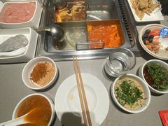 -海底捞火锅(宝龙广场夜宵主题店)