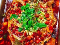 -辣尚瘾·烤鱼·新川菜(交大直营店)