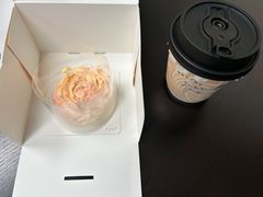 -潮一不贰·法式甜品·生日蛋糕·西式简餐(外滩店)