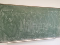 -泊星地咖啡馆(北京大学家园店)