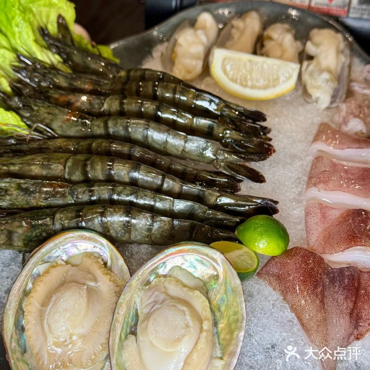 来顿暖暖的海鲜粥底火锅