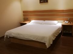 -如家酒店(武汉江汉路步行街循礼门地铁站店)