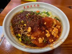 特色三合一-手擀菠菜面(西康路店)