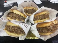牛肉烧饼（多肉）-穆得·老周家牛肉烧饼(普利街店)