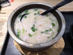 石锅孖宝-渔米丰·广府鱼汤米线(光明广场店)