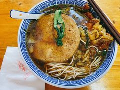 大排面-沪西老弄堂面馆(定西路店)