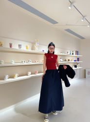 -SALON DE VANHADA