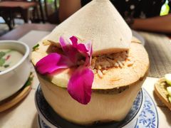 -卷心菜和避孕套餐厅(Pattaya)