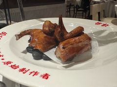 -谭厨中山传家菜.乳鸽.脆鲩鱼(华强北中航城店)