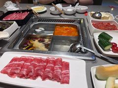 -海底捞火锅(奉化银泰店)