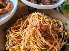 -老鼎万春卤菜(五代传承创始老店)