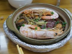 海鲜腊味煲仔饭-崖口煲仔饭