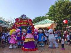 -史努比缤纷世界
