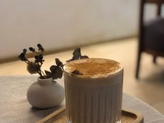 肉桂拿铁咖啡-Bai Meow法式西点咖啡