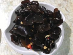 -味上湘菜馆(岳麓山店)