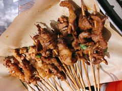 峨眉派烤串-红料理|串串有瘾·烧烤(吴中路店)