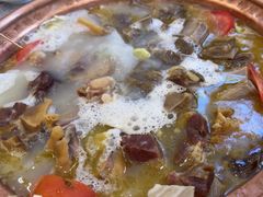 -阿婆情腊排骨火锅(金虹路店)