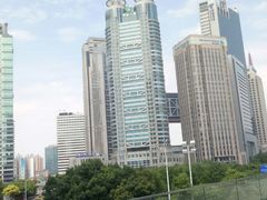 -陆家嘴空中步行连廊