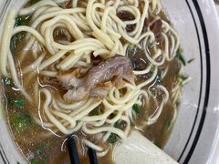 -小马牛肉面·牛骨熬制(南京博物院店)