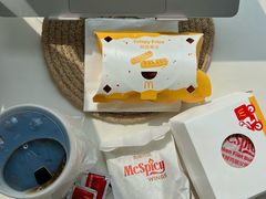 -麦当劳(浦江镇绿地乐和城店)