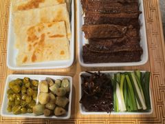 -十六中酱肉·烧烤·京菜小馆(五方桥旗舰店)