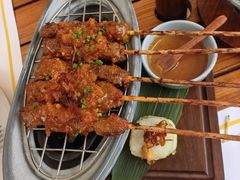 -三亚艾迪逊酒店·海滩烧烤 BARBACOA·现场乐队·浪漫晚餐·烧烤海鲜