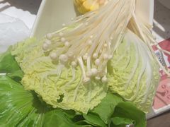 -三人行骨头王火锅(长寿店)