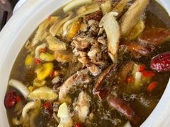-东巴谷野生菌火锅餐厅