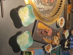 -铭牛烧肉·和牛海鲜自助(高新月牙湖店)