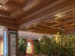 -八府香鸭·啫啫煲(华山路店)