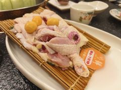 -得意咚瓜·顺德鱼生·冬瓜火锅(深圳首店)