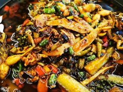 -去吃小龙虾·江湖菜·烧烤(南滨路店)