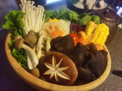 蔬菜拼盘小份-湊湊火锅·茶憩(和平大悦城店)