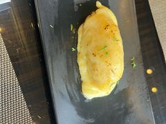 -大中华希尔顿酒店-念自助餐·嗨啤·小龙虾