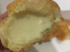 -天品味 一口吃榴莲泡芙