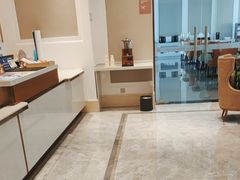 -维也纳酒店(广州白云国际机场航站楼店)