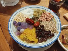 -佬土鹅肠火锅(中建大观店)