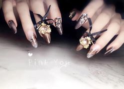 -Pink You美甲洗眉纹绣定制中心