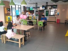 大堂-麦当劳(金山红星美凯龙DT店)