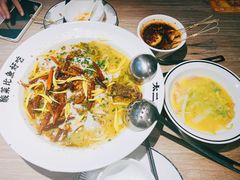 老坛子酸菜鱼-太二酸菜鱼(菱角湖万达店)