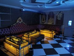 -钱莊Party连锁KTV(黄江星光城店)