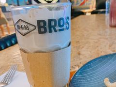 -Moka Bros 摩卡站(西单大悦城店)