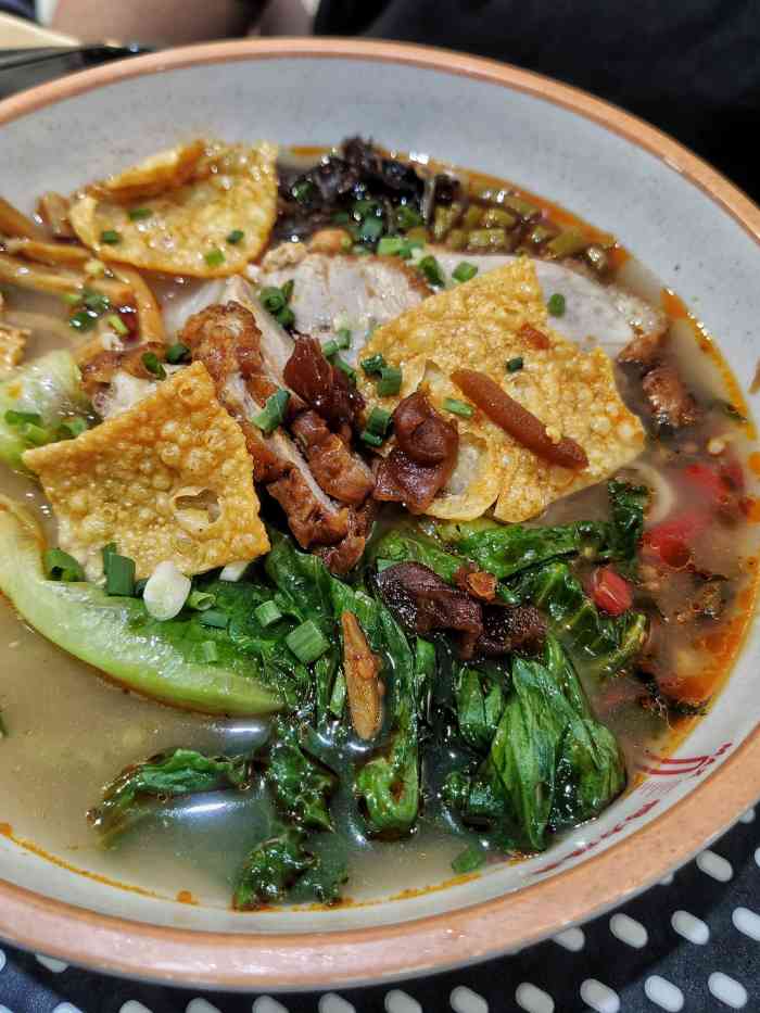 南鸭榜南派烧鸭粉-"想吃苏圩鸭肉粉了就来南鸭榜吃干捞.真的惊.