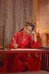 -汉仪华裳汉服馆(打浦桥店)