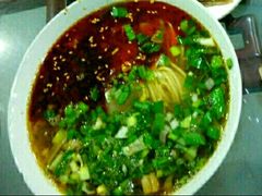 -牛一嘴·兰州牛肉面·大盘鸡(财富中心店)