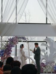 -花嫁丽舍婚礼殿堂(世博江景店)