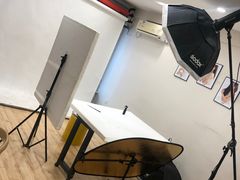 -花儿照相馆·最美证件照(红旗街万达店)