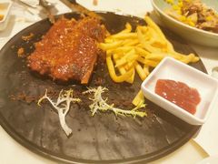 -港丽餐厅(高德置地店)