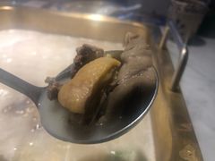 -尚尚仙·酸汤猪手·猪肚鸡火锅(华联万柳购物中心店)