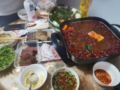 -锅圈食汇火锅烧烤食材超市(金田道店)